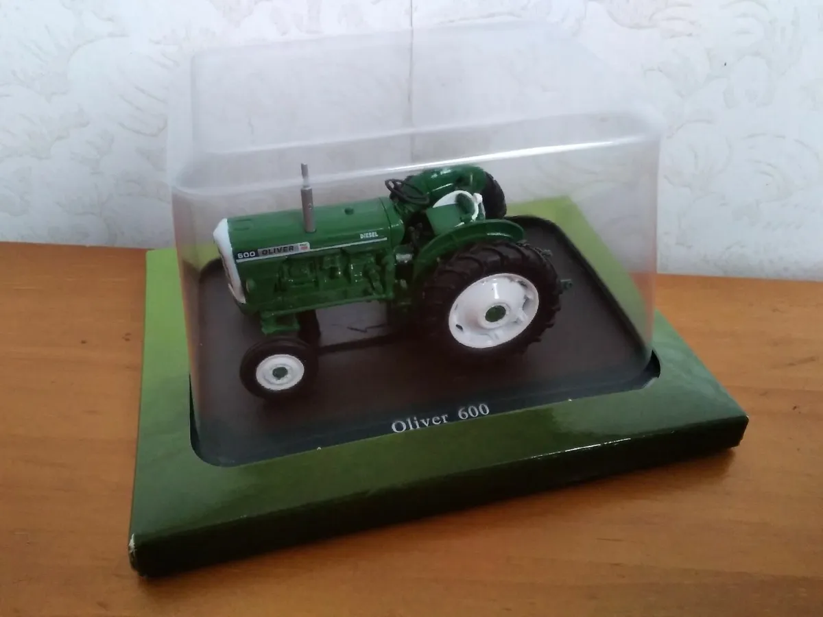 Oliver 600 model tractor.