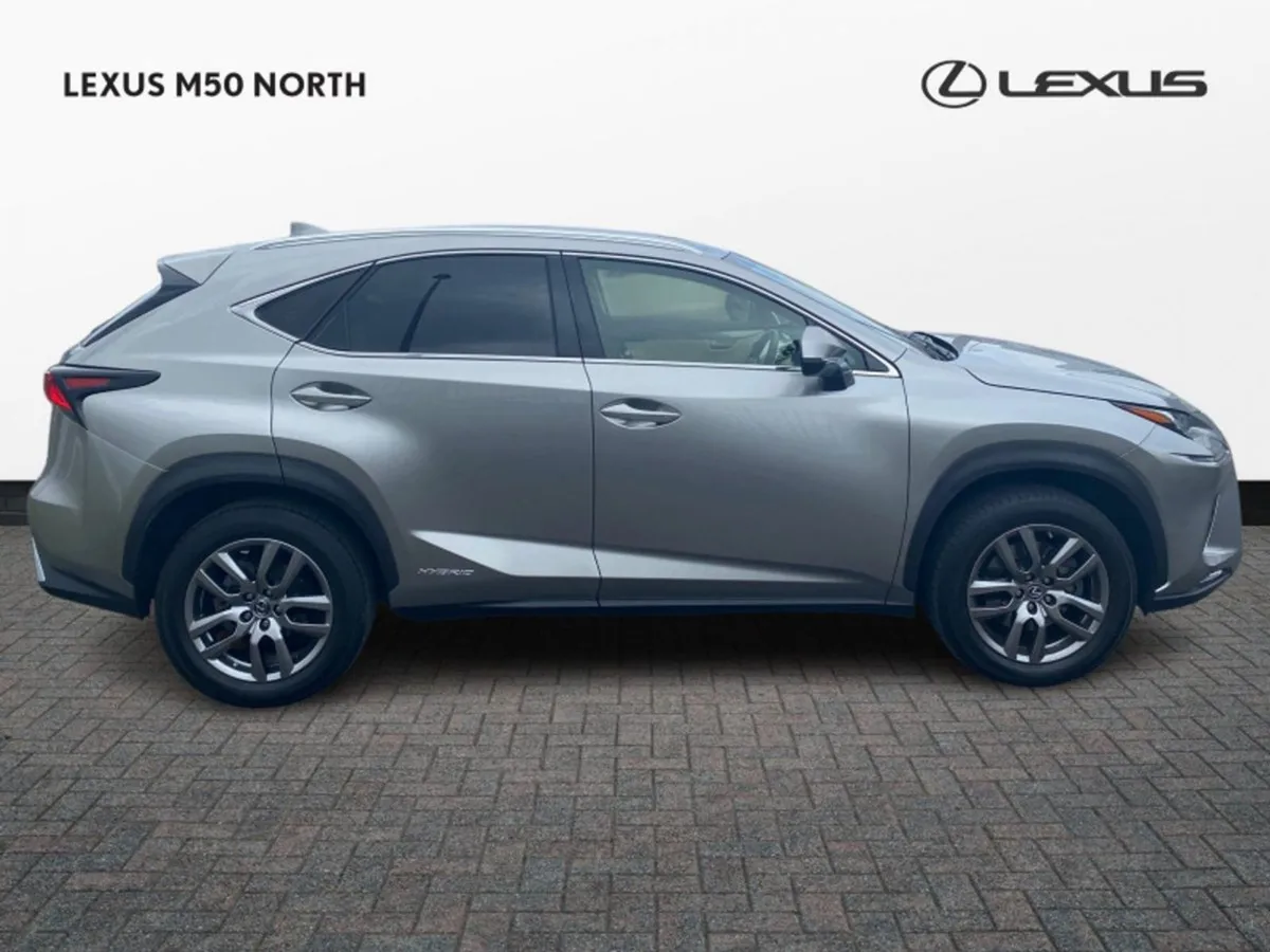 Lexus NX 300h Executive - Image 4