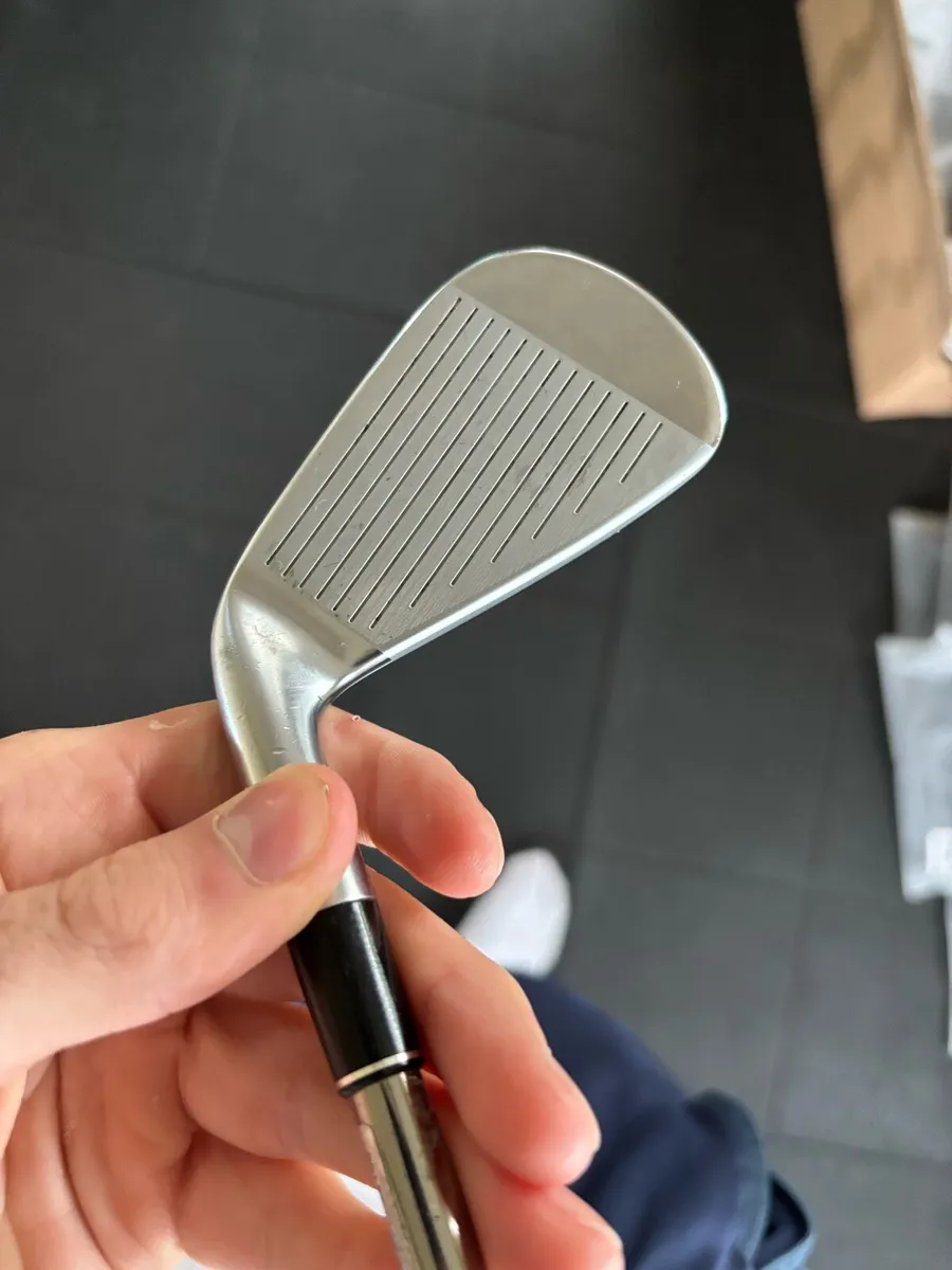 Srixon zx 3 driving/utility iron - Image 3