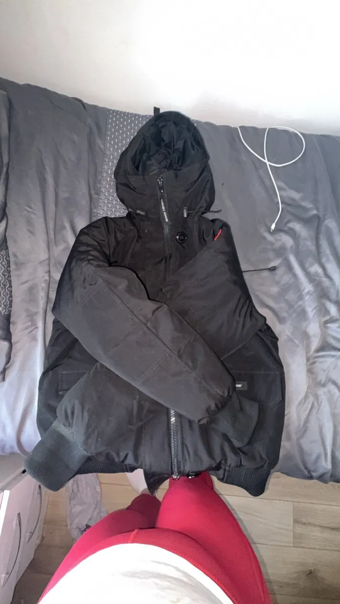 Canada Goose Bomber Jacket - Image 3