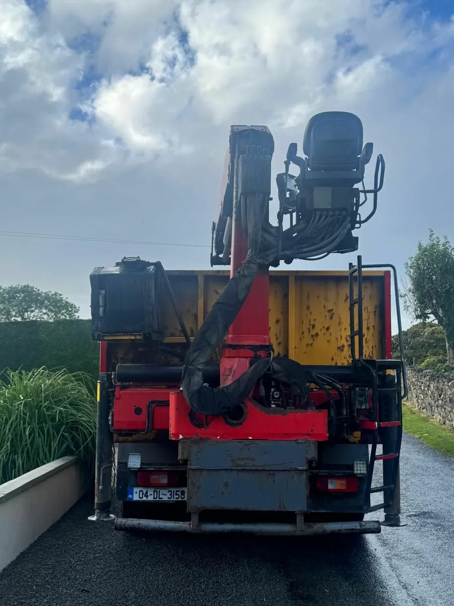 Volvo FM9 Block Lorry - Image 2