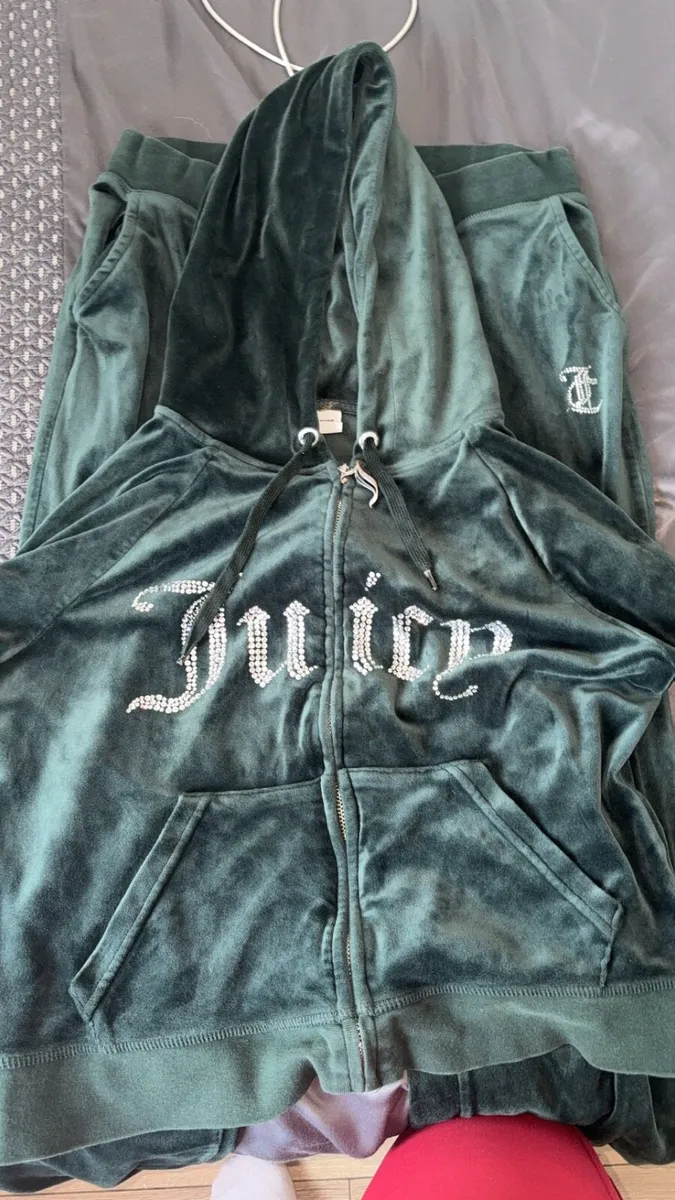 Juicy Couture Tracksuit - Image 4