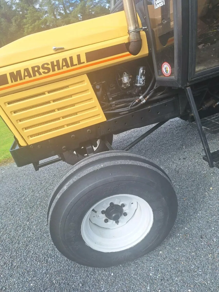 Marshall tractor - Image 3