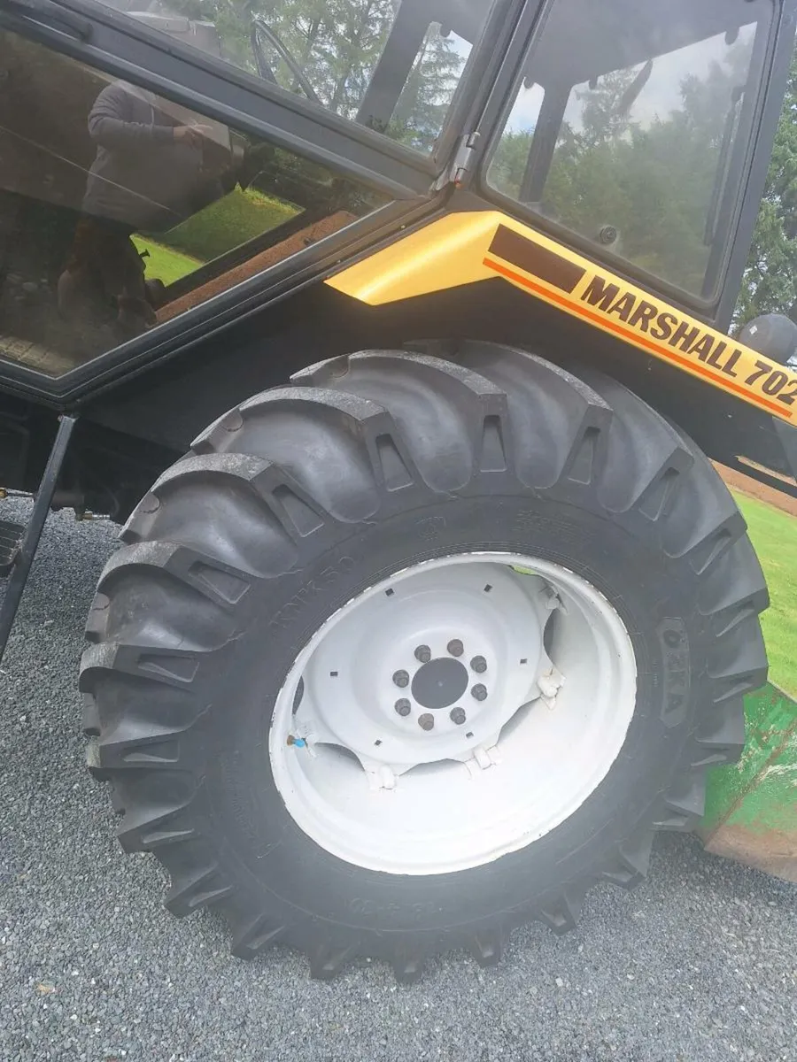 Marshall tractor - Image 4