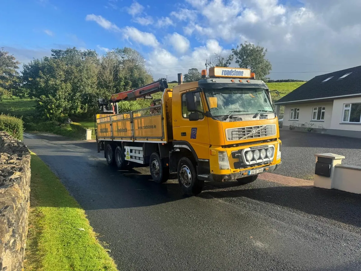 Volvo FM9 Block Lorry - Image 1