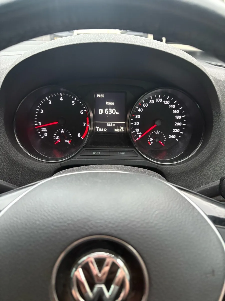 Volkswagen Polo 171 - Image 4