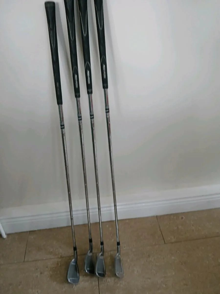 Benross golf clubs  45 euro - Image 3