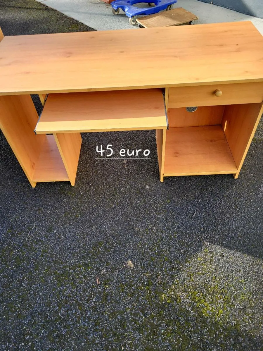 Various desks for sale - Image 4