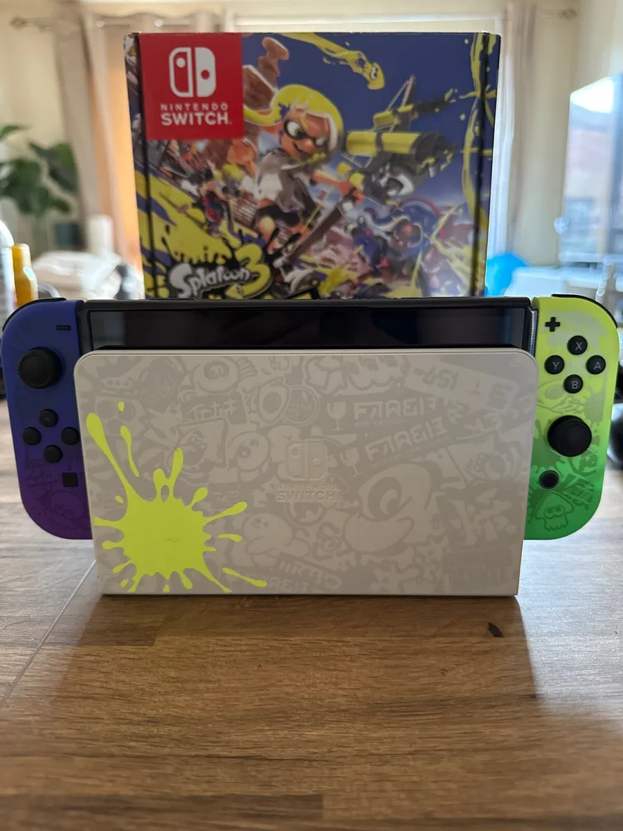 Nintendo Switch OLED (Splatoon 3 limited edition) - Image 4