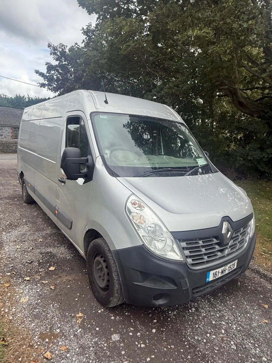 Renault Master 2016 DOE 12/25 - Image 1