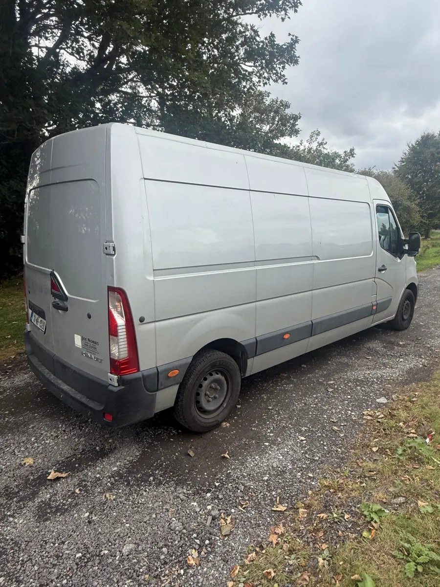 Renault Master 2016 DOE 12/25 - Image 4