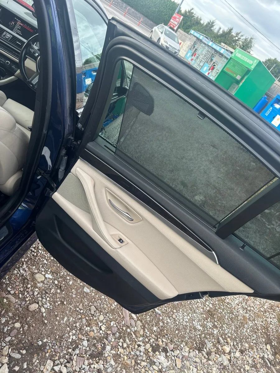 Car - Image 3