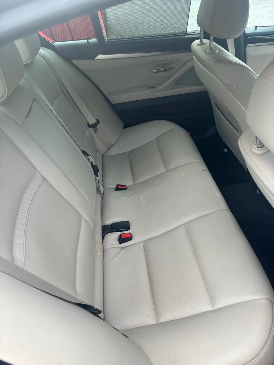 Car - Image 4