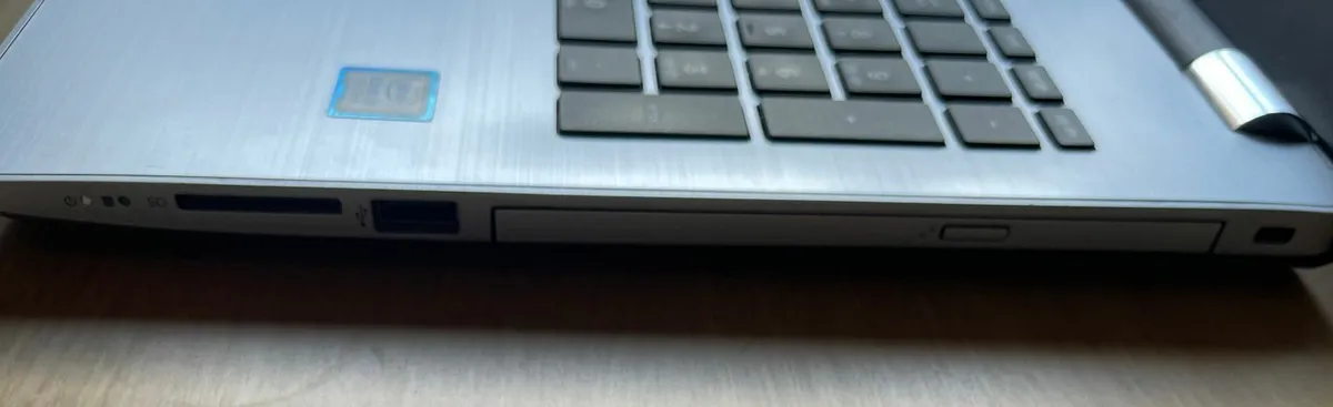 HP 250 G6-i5-16GB-256GB SSD - Faulty Battery - Image 3