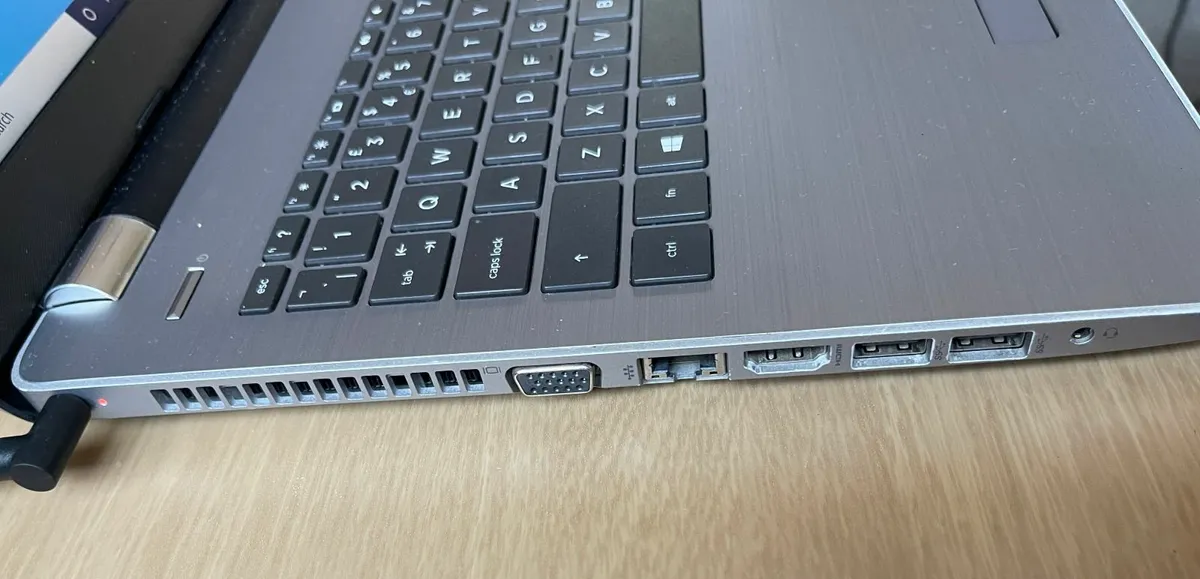 HP 250 G6-i5-16GB-256GB SSD - Faulty Battery - Image 4