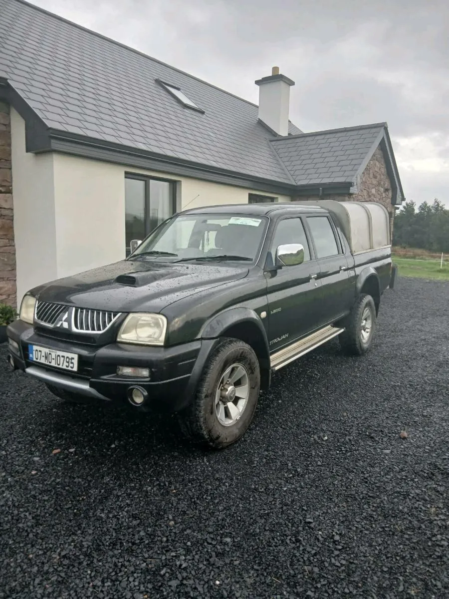 Mitsubishi l200 - Image 1
