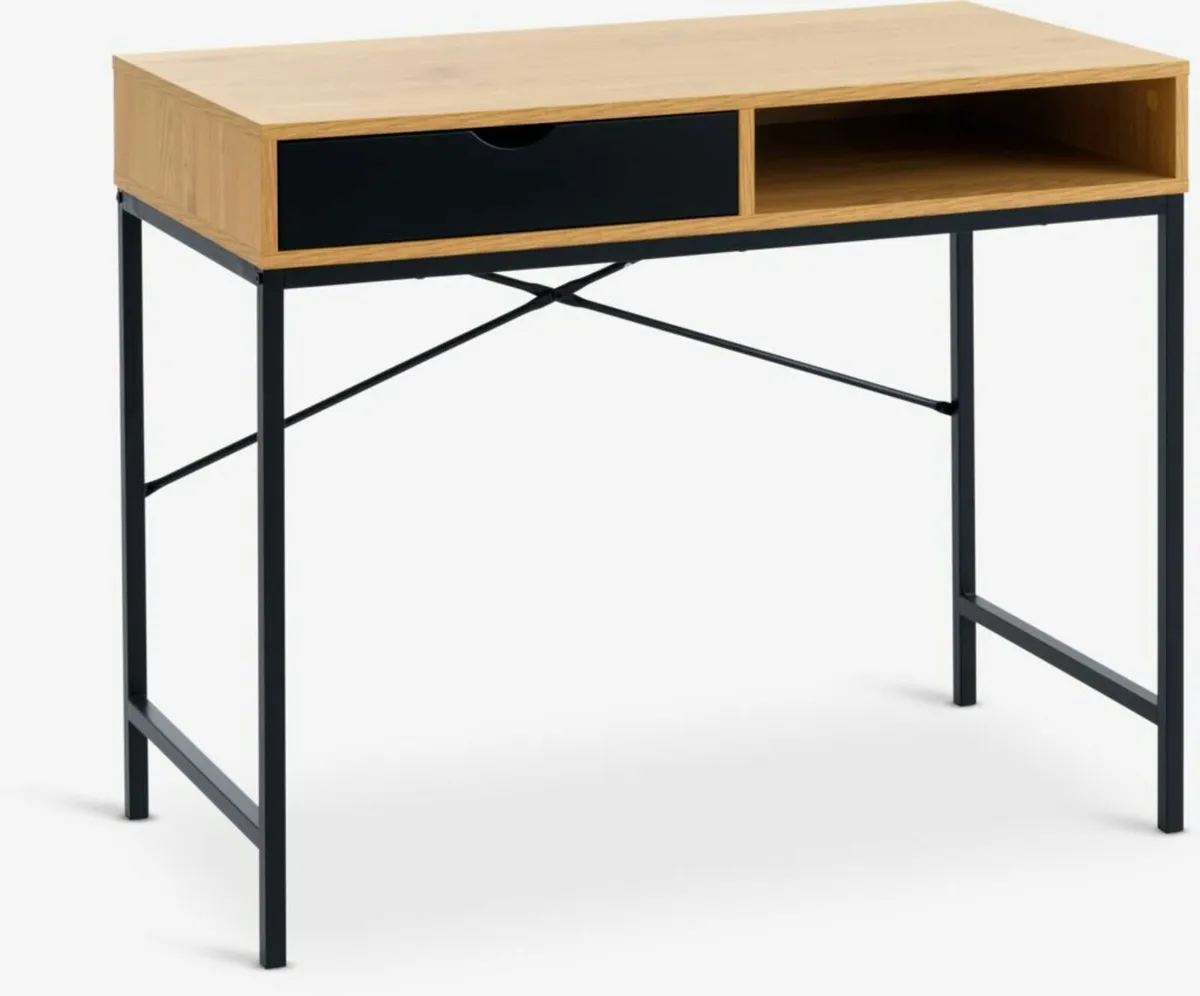 JYSK Trappedal desk - Image 1