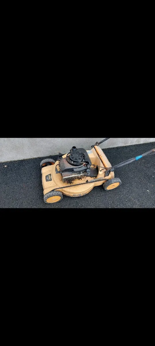 Lawnmower body for sale. - Image 1