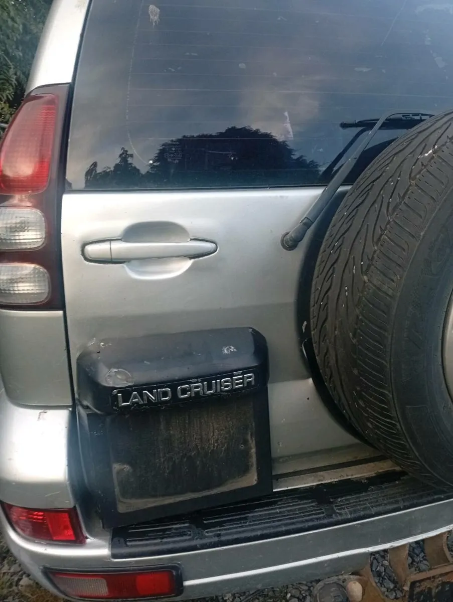 Landcruiser back door - Image 3