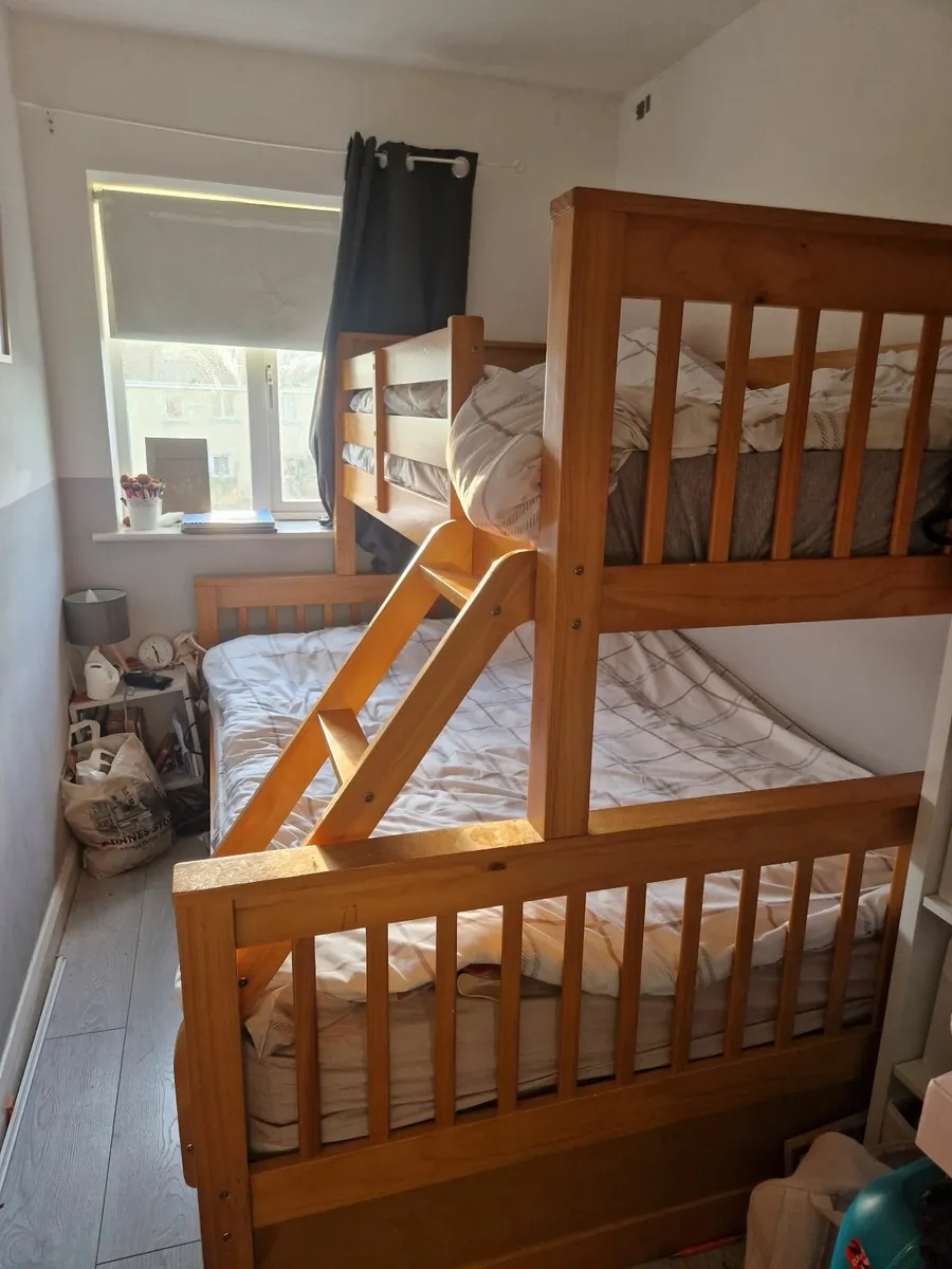 Bunkbed - Image 1