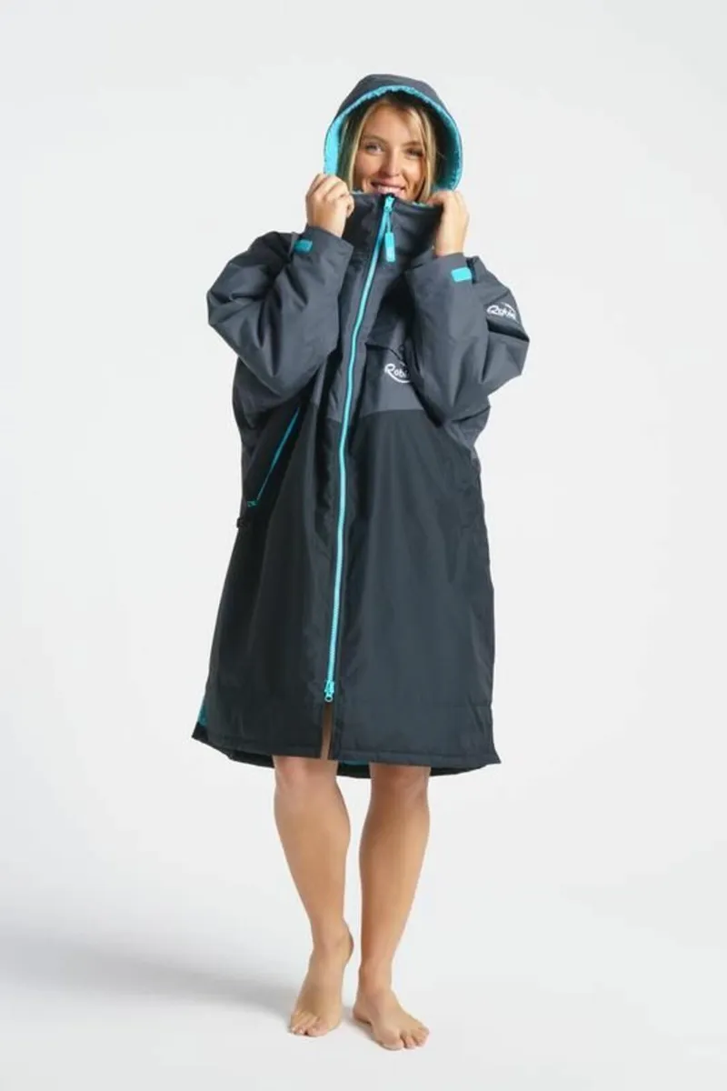 SALE: Robie Dry-Series Long Sleeve Changing Robes - Image 3