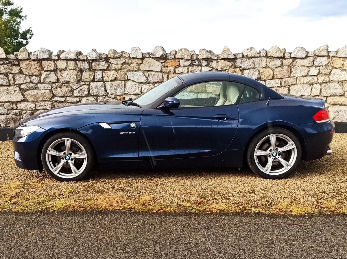 BMW Z4 20i M-Sport  Manual • Modified - Image 3
