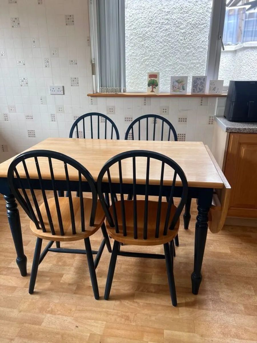 Extendable dining table - Image 4