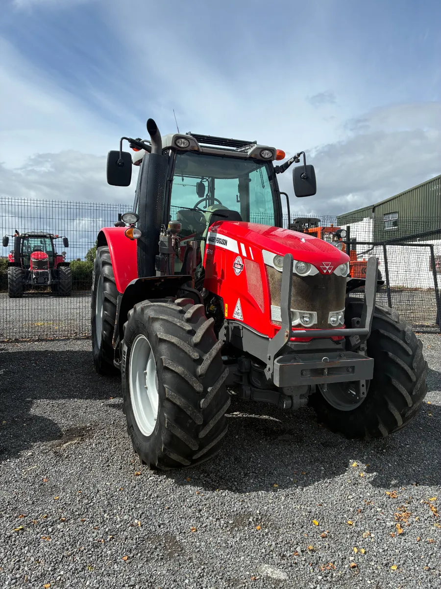 MF 6614 Dyna 6 - Image 2