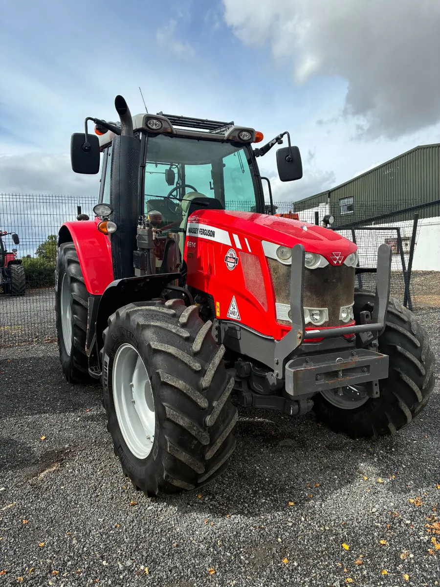 MF 6614 Dyna 6 - Image 4