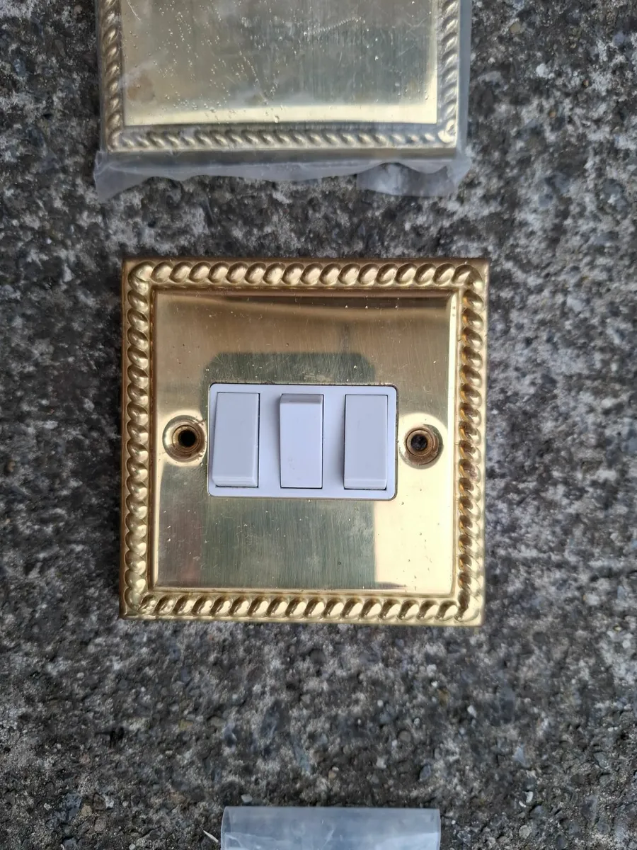 Brass Socket & Light Switches - Image 4
