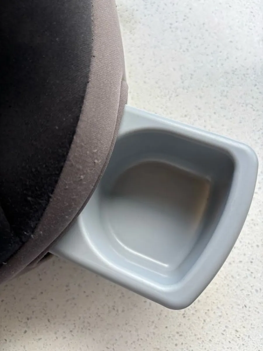 Joie car seat - Image 3