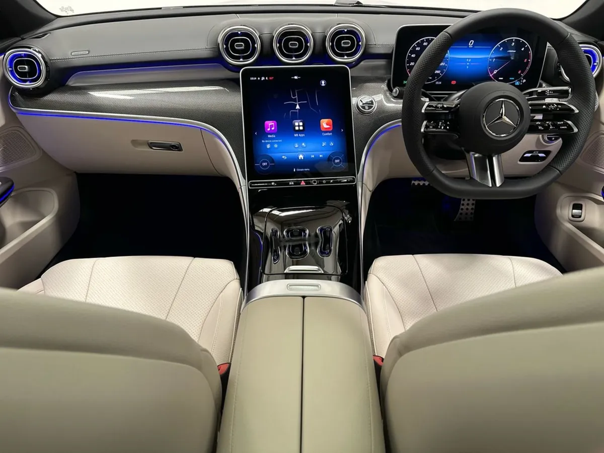 Mercedes-Benz CLE Cle220 D Coupe AMG Line - Image 4