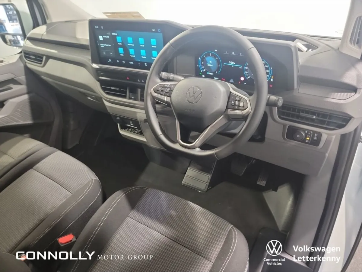 Volkswagen Transporter Trendline LWB 150 PS 2.0 T - Image 4
