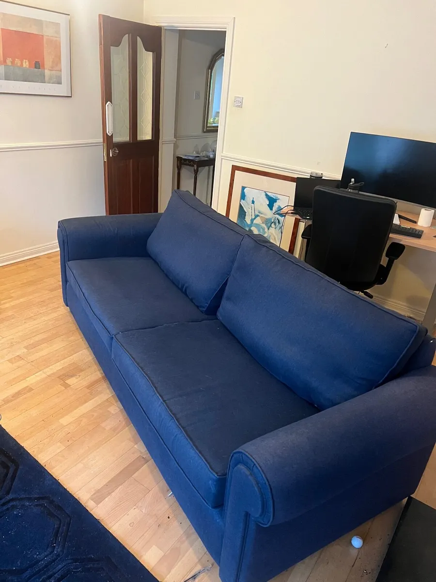 Couch - Image 3