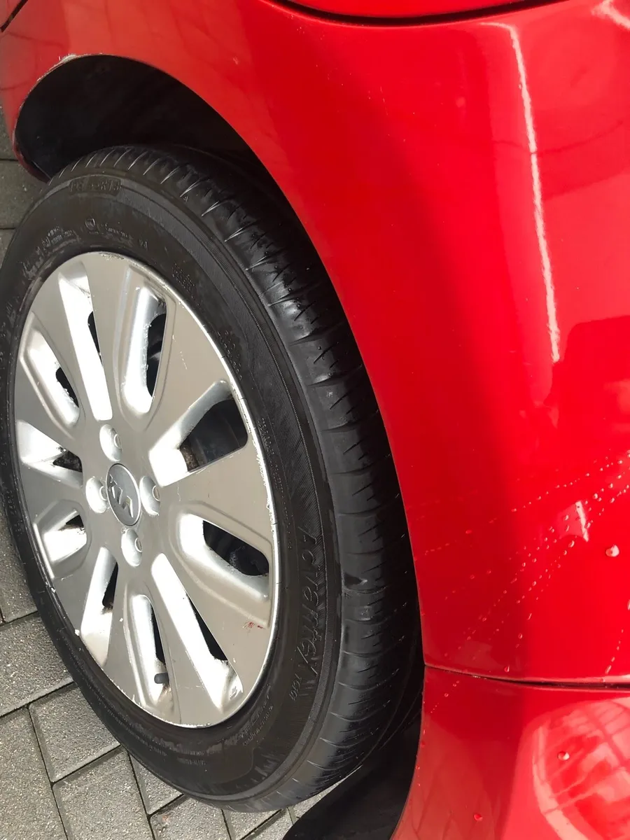 Kia Rio car - Image 4