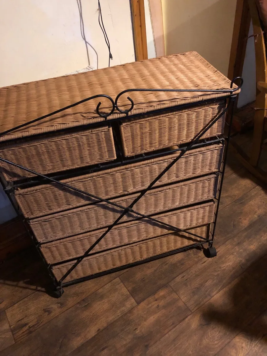 Chest of drawers - Image 3