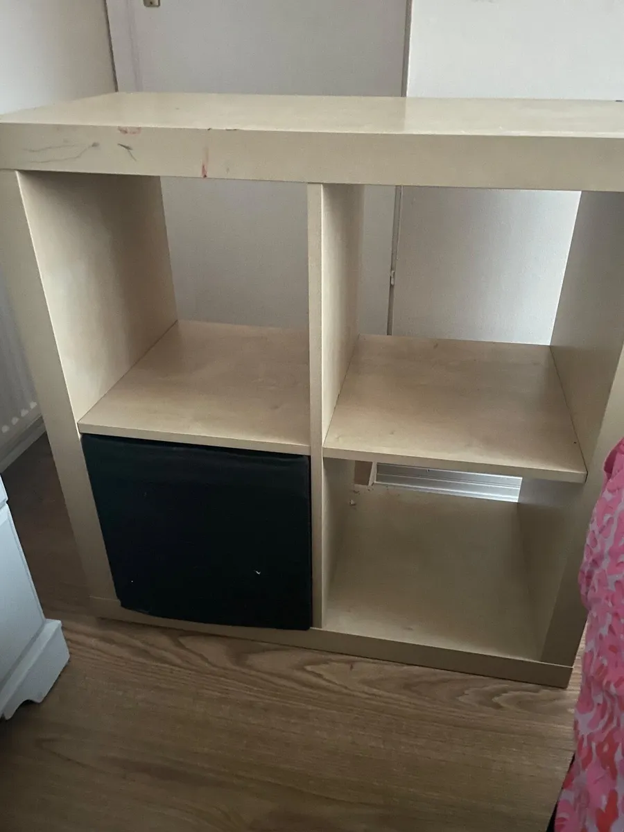 Book shelf