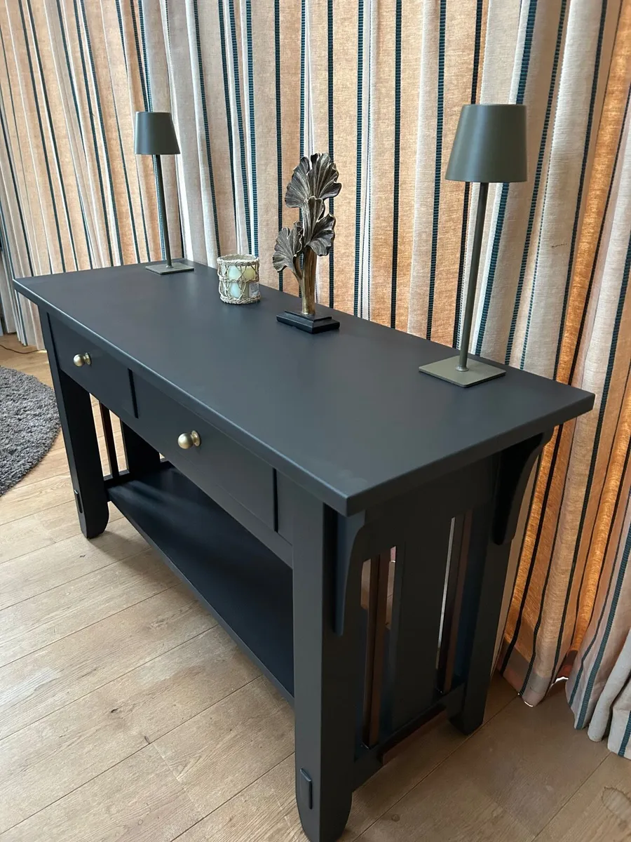 Sideboard / console table - Image 1
