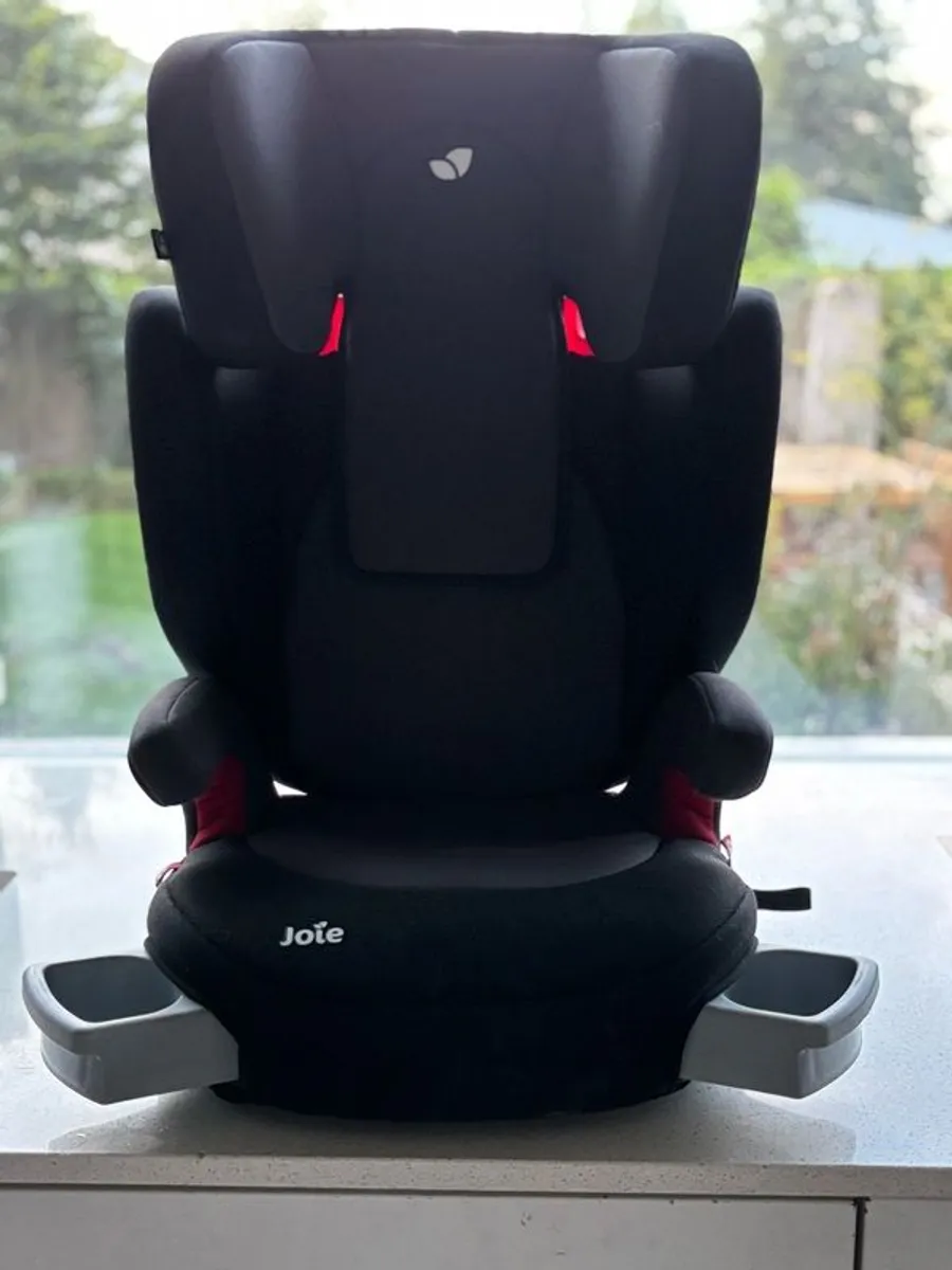 Group 2/3 booster seat by Joie. - Image 1