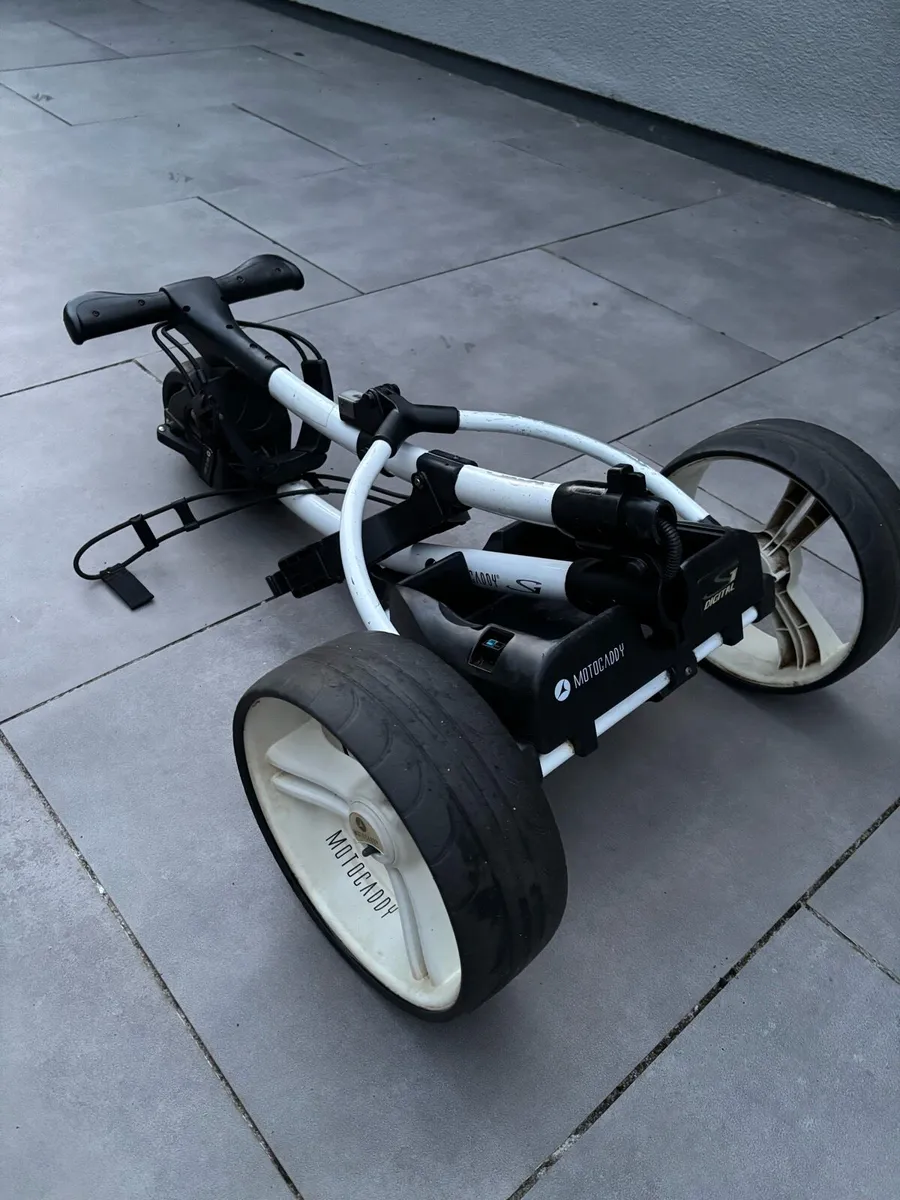 Electric Golf Trolley - Image 1
