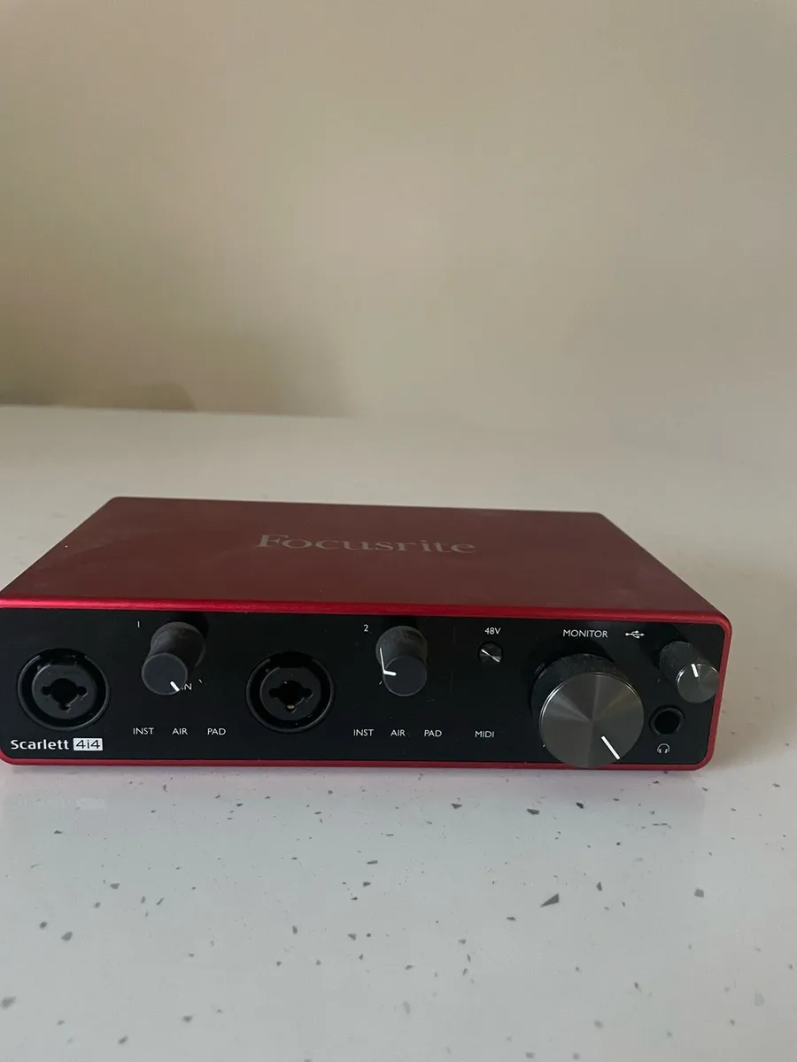 Focusrite 4i4 3rd Generation - Image 3