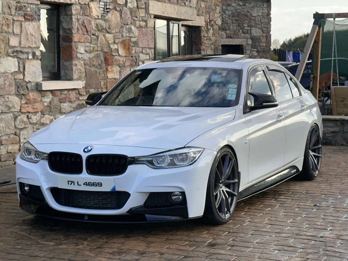 2017 Bmw F30 Sunroof - Image 4