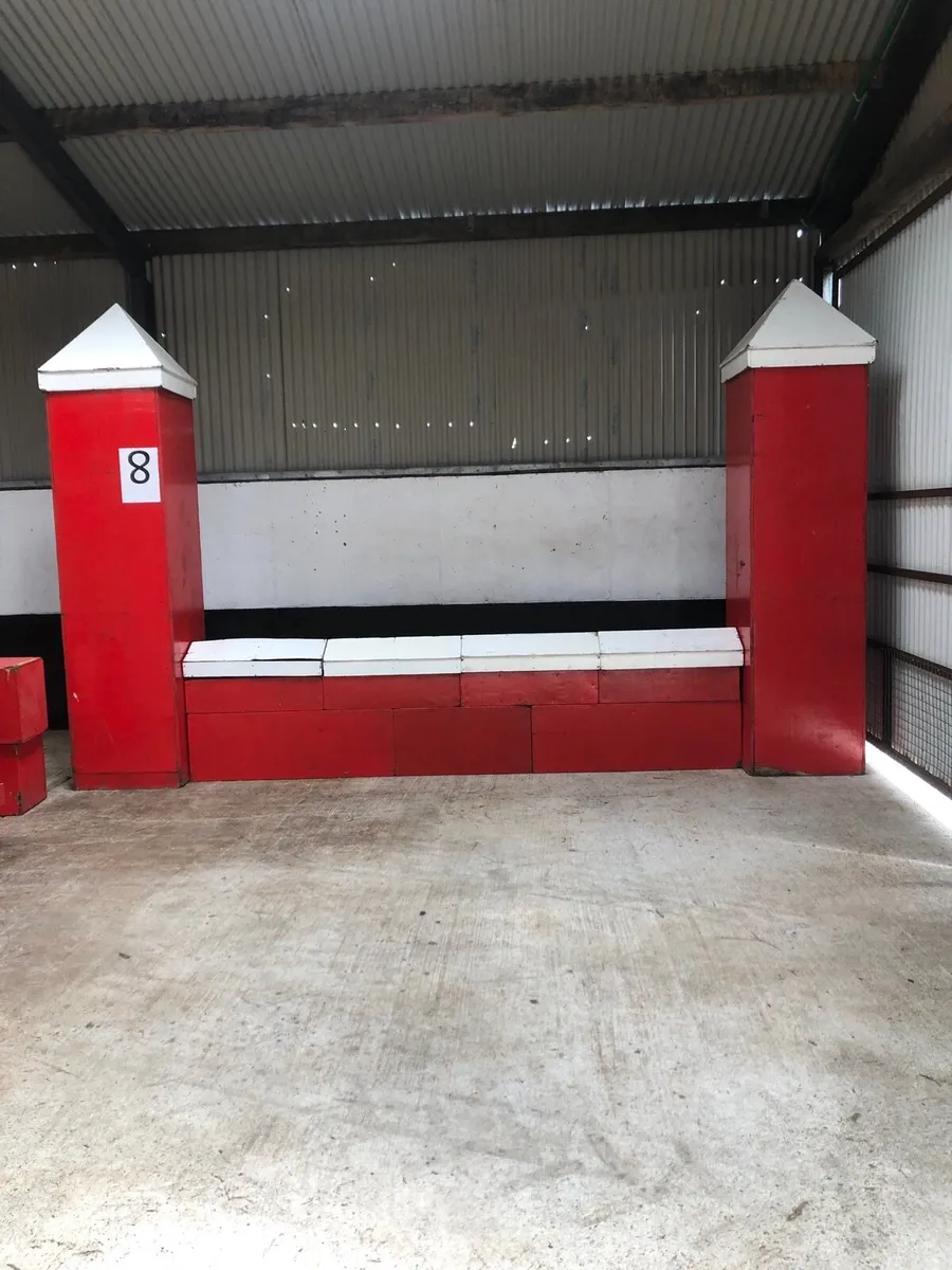 Equestrian puissance wall - Image 2