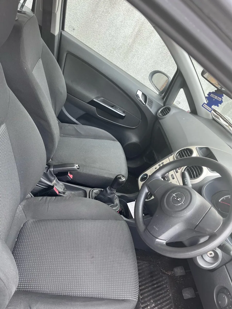 Opel Corsa - Image 4