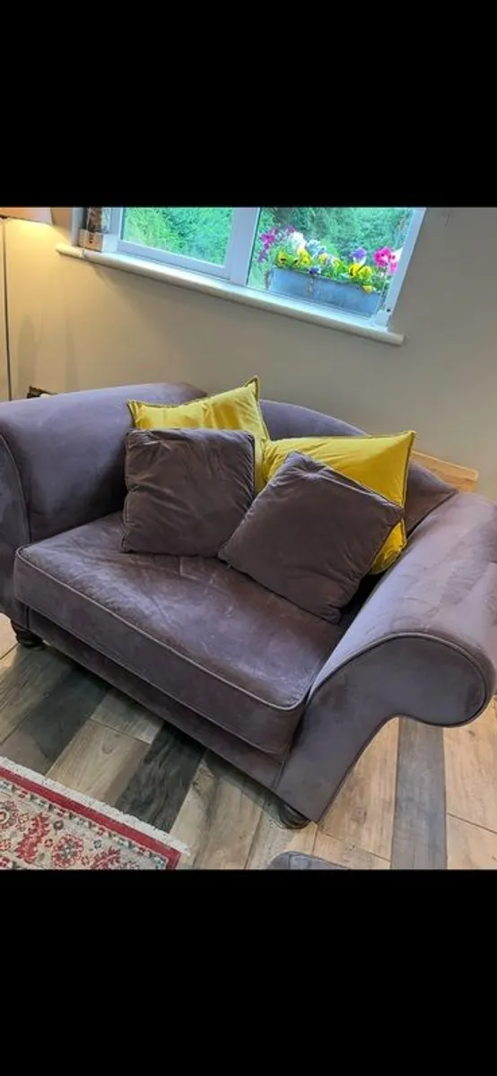 Cuddle sofa - Image 1