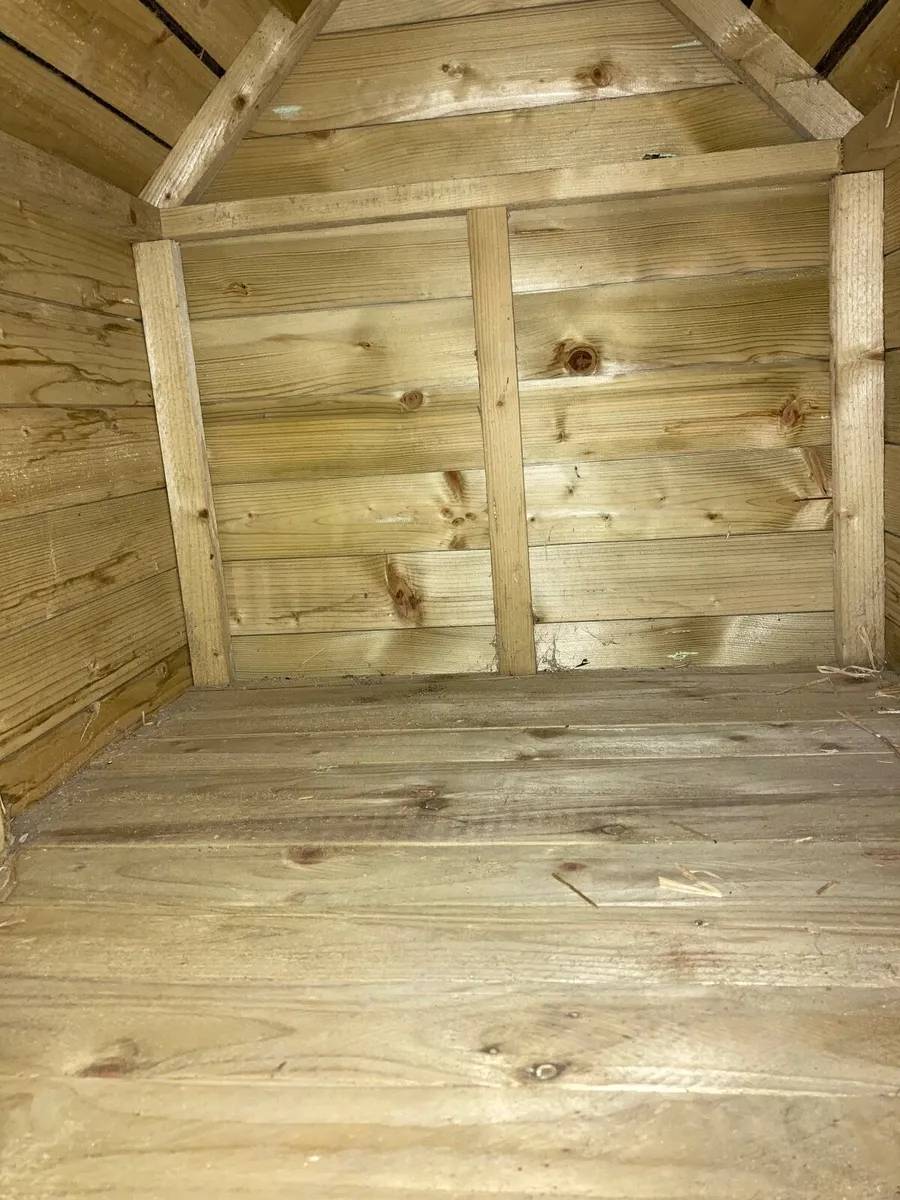 NEVER USED Large Dog kennel - Image 4