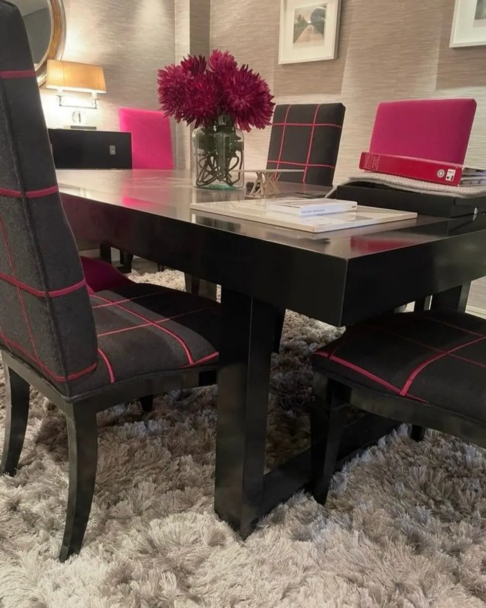dining - Image 1