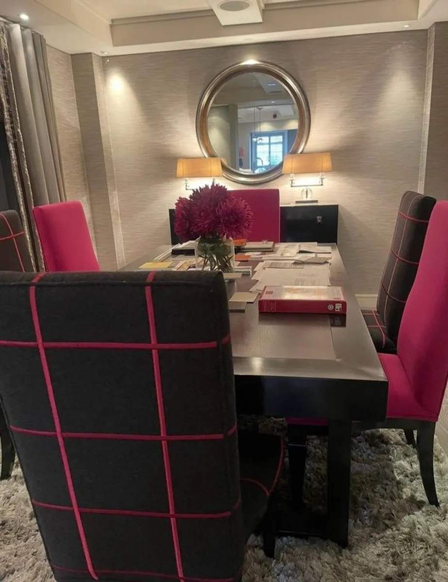 dining - Image 2