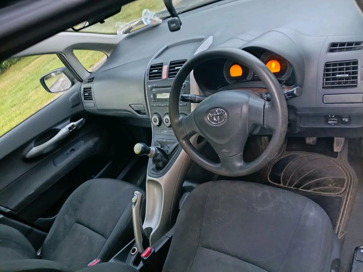 Toyota - Image 2