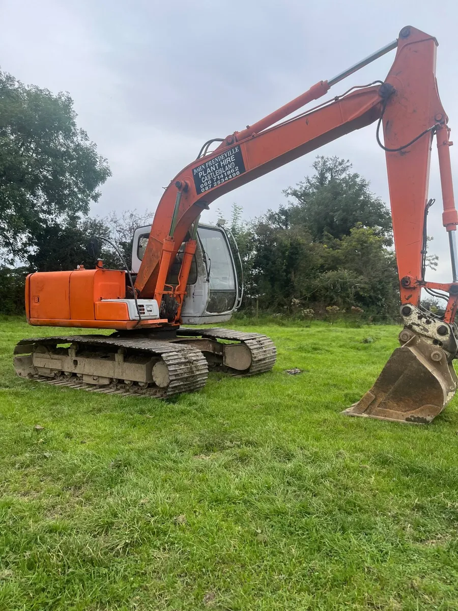 Hitachi EX120-5 - Image 2